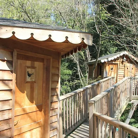 Panzió Orion Treehouses